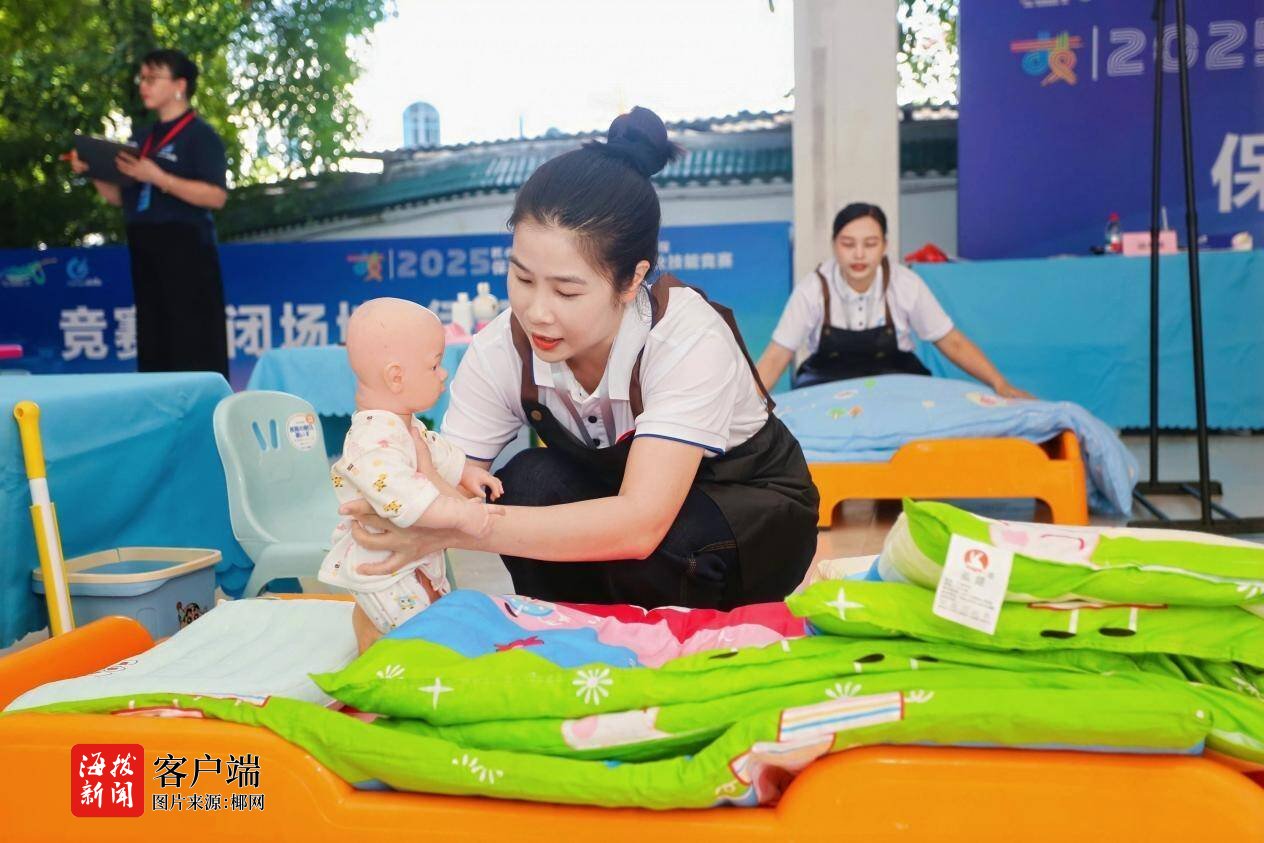 赋能康养产, 保亭县委